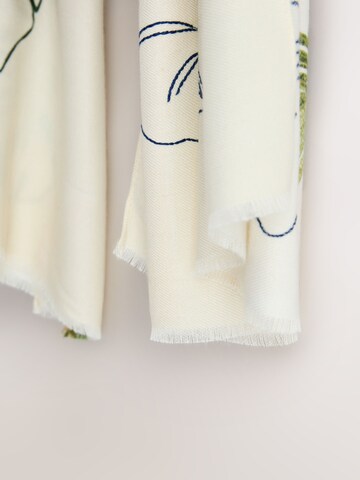 Next Шарф в Белый