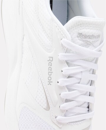 Scarpa da corsa 'ENERGEN 2' di Reebok in bianco