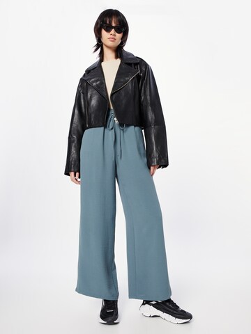 ABOUT YOU Wide leg Broek 'Elin' in Groen