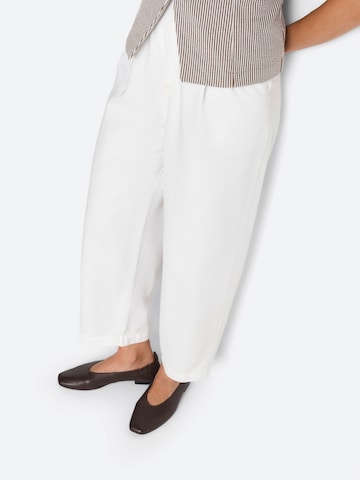 Rich & Royal - regular Vaquero en blanco