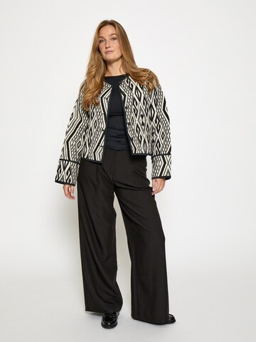 minus - Chaqueta de entretiempo 'Wendi' en negro