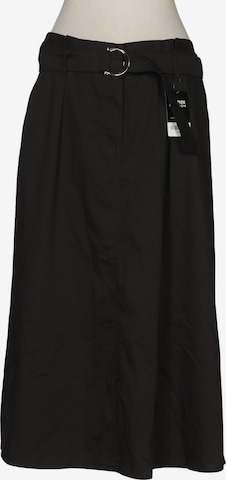 Betty Barclay Rock L in Schwarz: Vorderseite