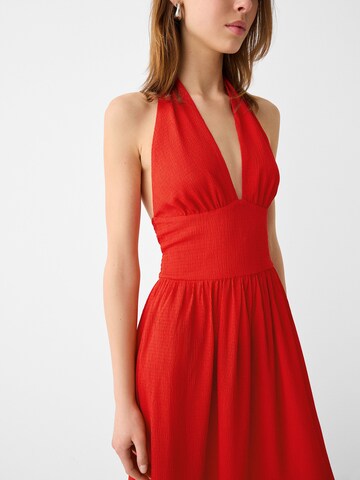Bershka Letnia sukienka w kolorze czerwony