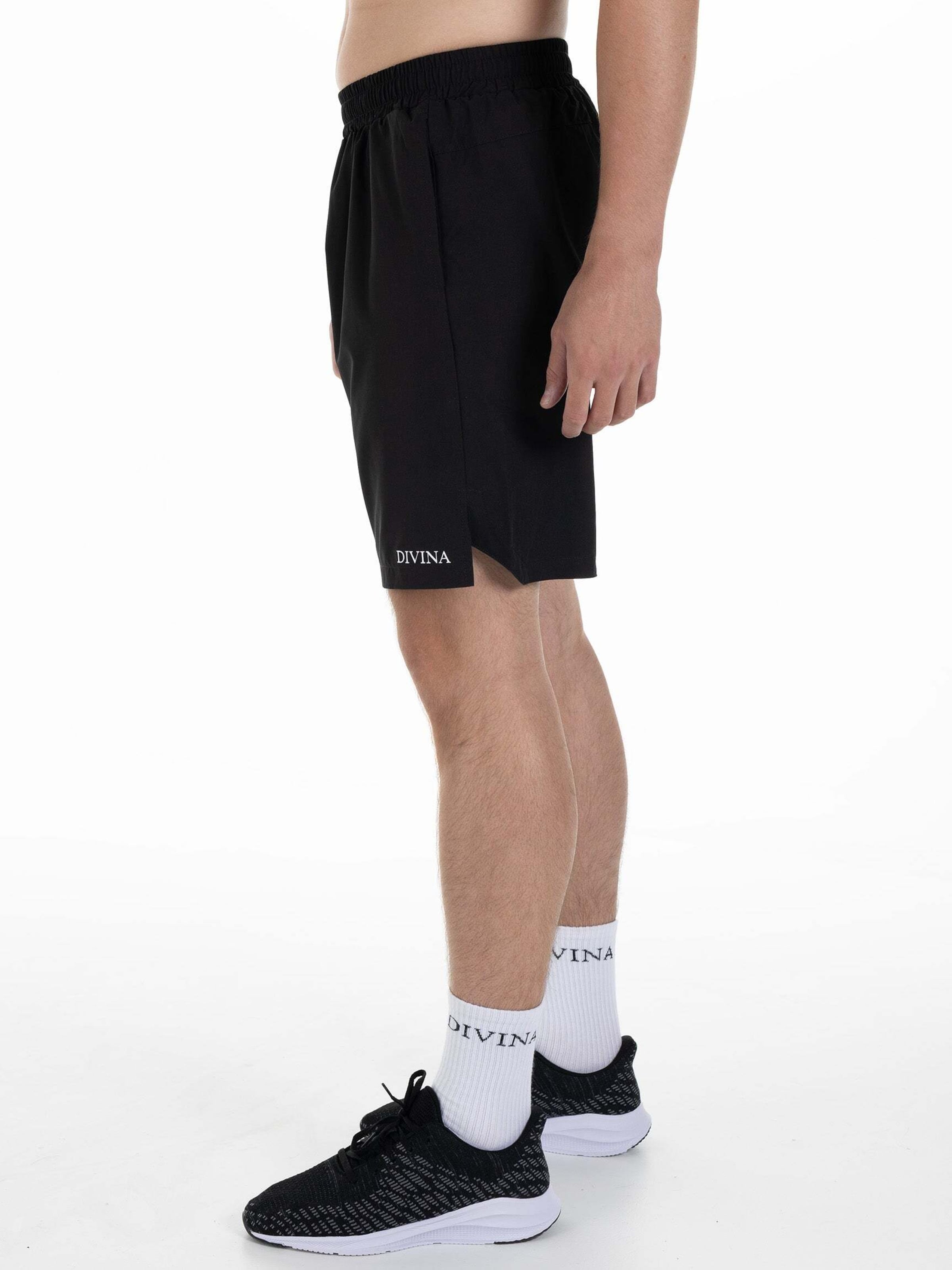 Loosefit Pantaloni 'Miles' di Divina in nero