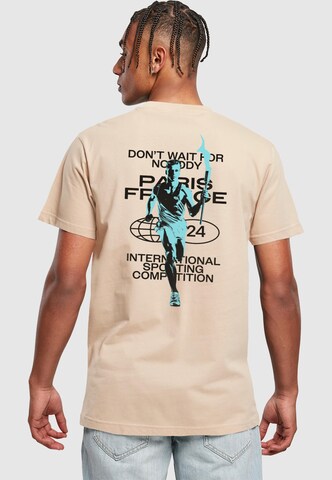 T-Shirt 'Don't Wait For Nobody' Mister Tee en beige