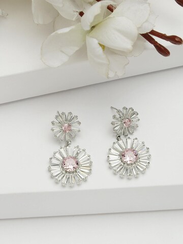 Boucles d'oreilles 'Bernadettesa' AVANT-GARDE PARIS en blanc
