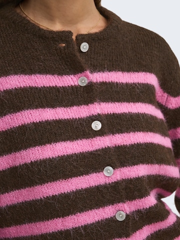 Cardigan 'ONLMAGGIE' ONLY en marron