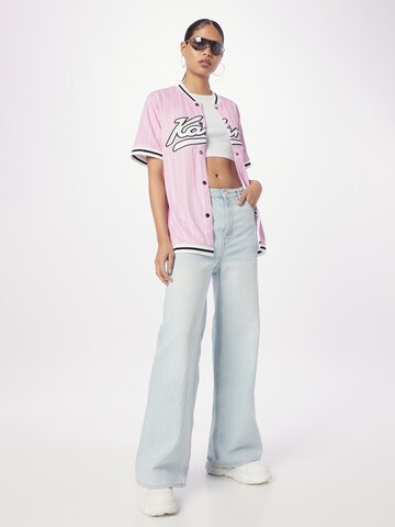 Karl Kani Shirt 'Varsity Pinstripe' in Pink