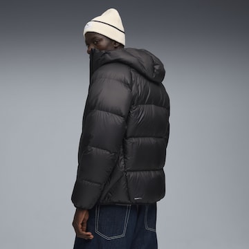 PUMA Winterjacke in Schwarz