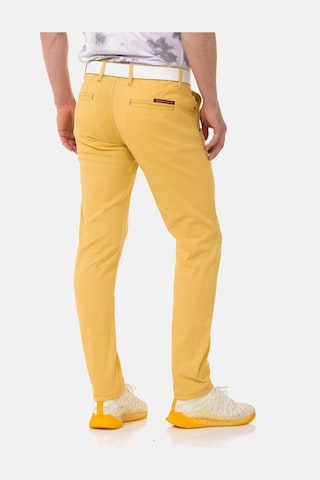 Coupe slim Pantalon CIPO & BAXX en jaune