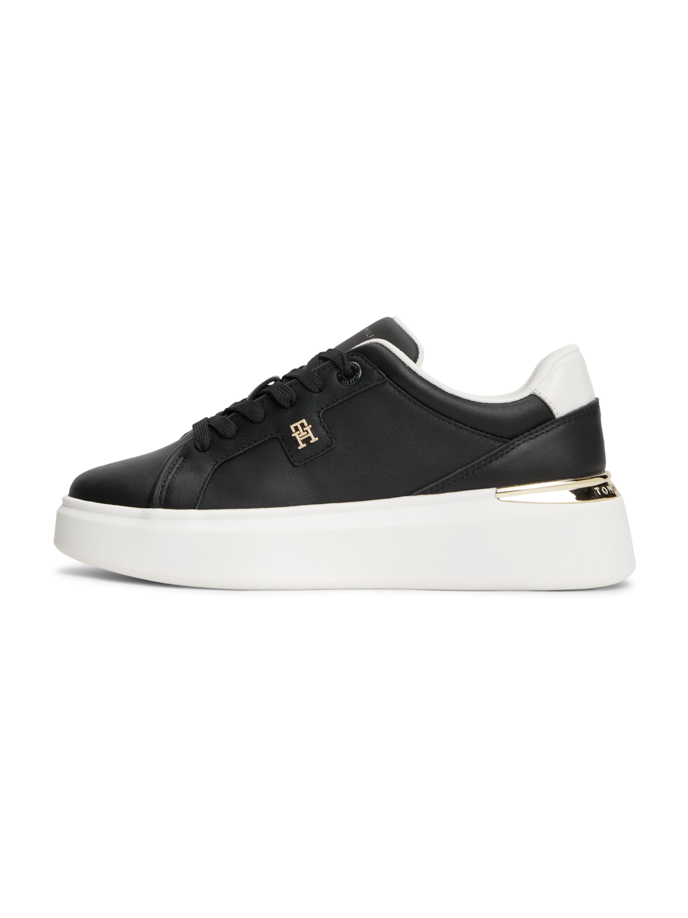 TOMMY HILFIGER Baskets basses en noir / blanc, Vue avec produit