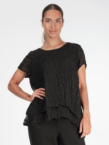 GRIZAS Shirt in Black: front