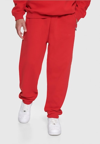 Effilé Pantalon Dropsize en rouge : devant