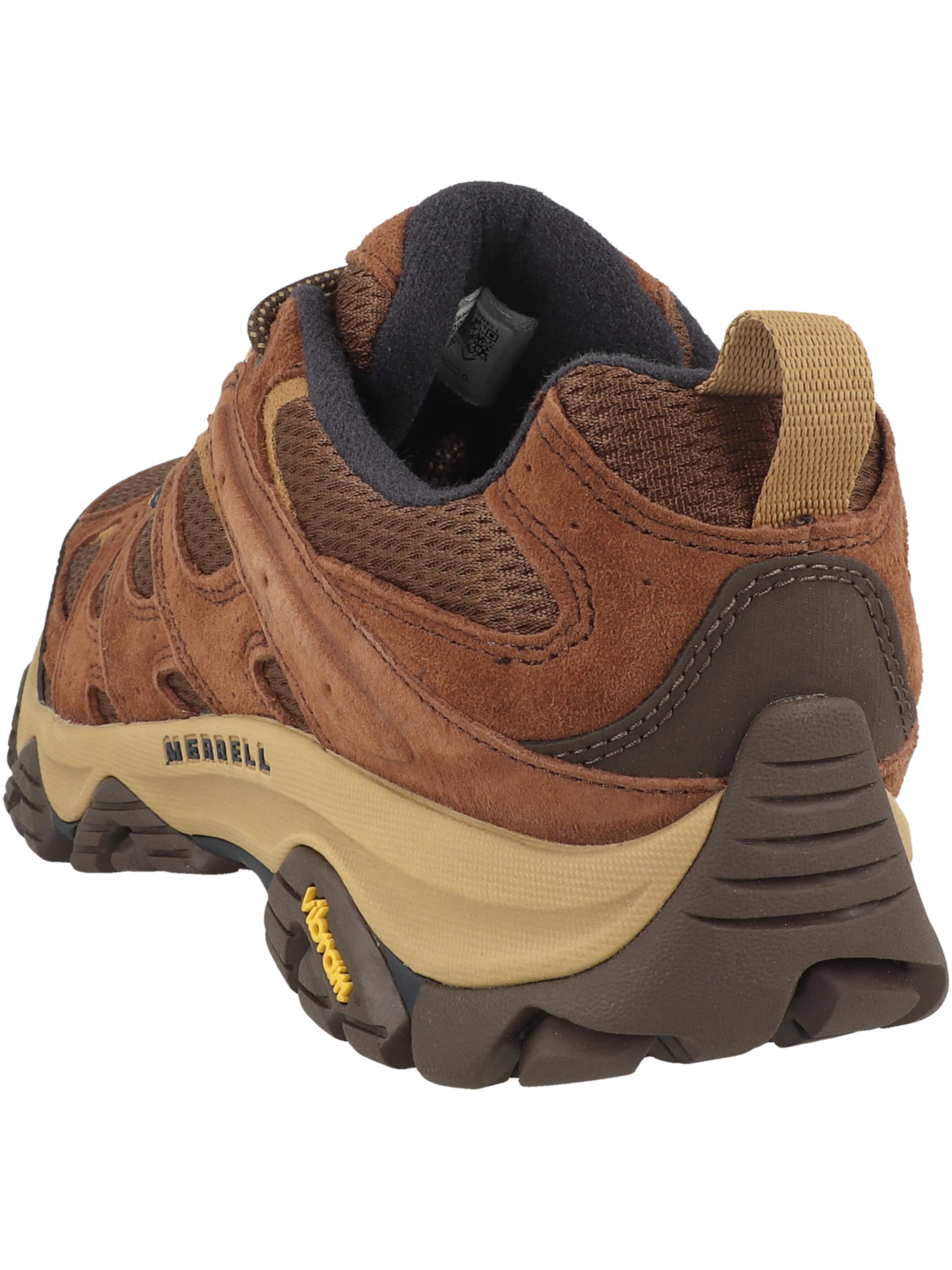 MERRELL Lage schoen ' Moab 3 ' in Bruin: terug