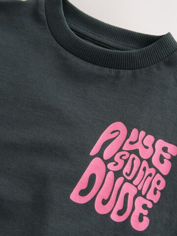 melns Next T-Krekls