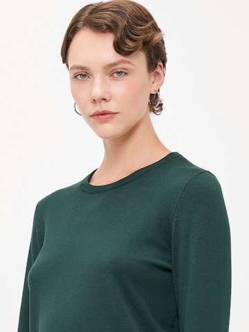 Vero Moda Tall Sweter 'VMSILJE' w kolorze zielony