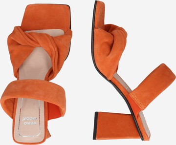 VERO MODA - Zapatos abiertos 'Briella' en naranja