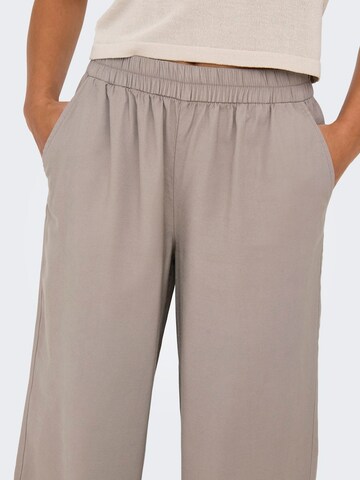 Loosefit Pantalon 'ONLaris' ONLY en gris