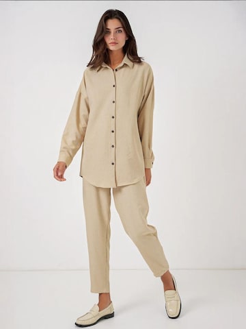 Abito da casa 'Zweiteiliges Set' di Bigdart in beige: frontale