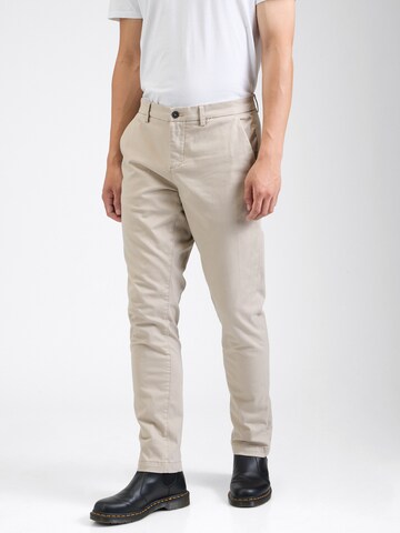 Regular Pantalon chino 'Malik' Bruun & Stengade en beige : devant