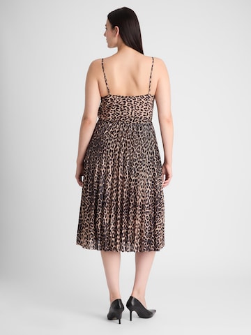 Rochie 'Silke' de la Guido Maria Kretschmer Curvy pe maro
