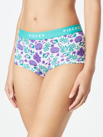 PIECES Boyshorts in Purple: front