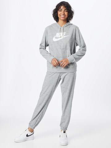 Nike Sportswear Sweatshirt i grå