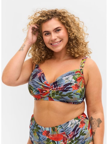 Swim by Zizzi T-shirt Bikinitop 'STANIA' in Gemengde kleuren: voorkant