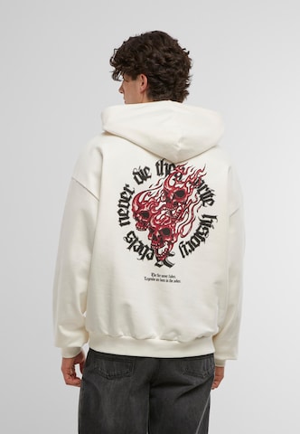 MJ Gonzales Sweatshirt 'Rebels never die' in Wit: voorkant