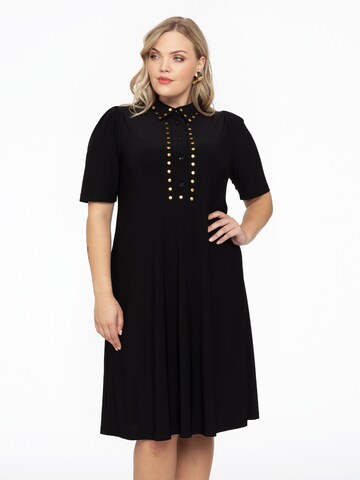 Yoek Shirt Dress in Black: front