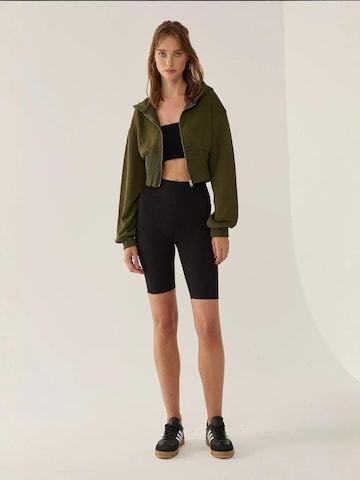 Hiccup Zip-Up Hoodie in Green