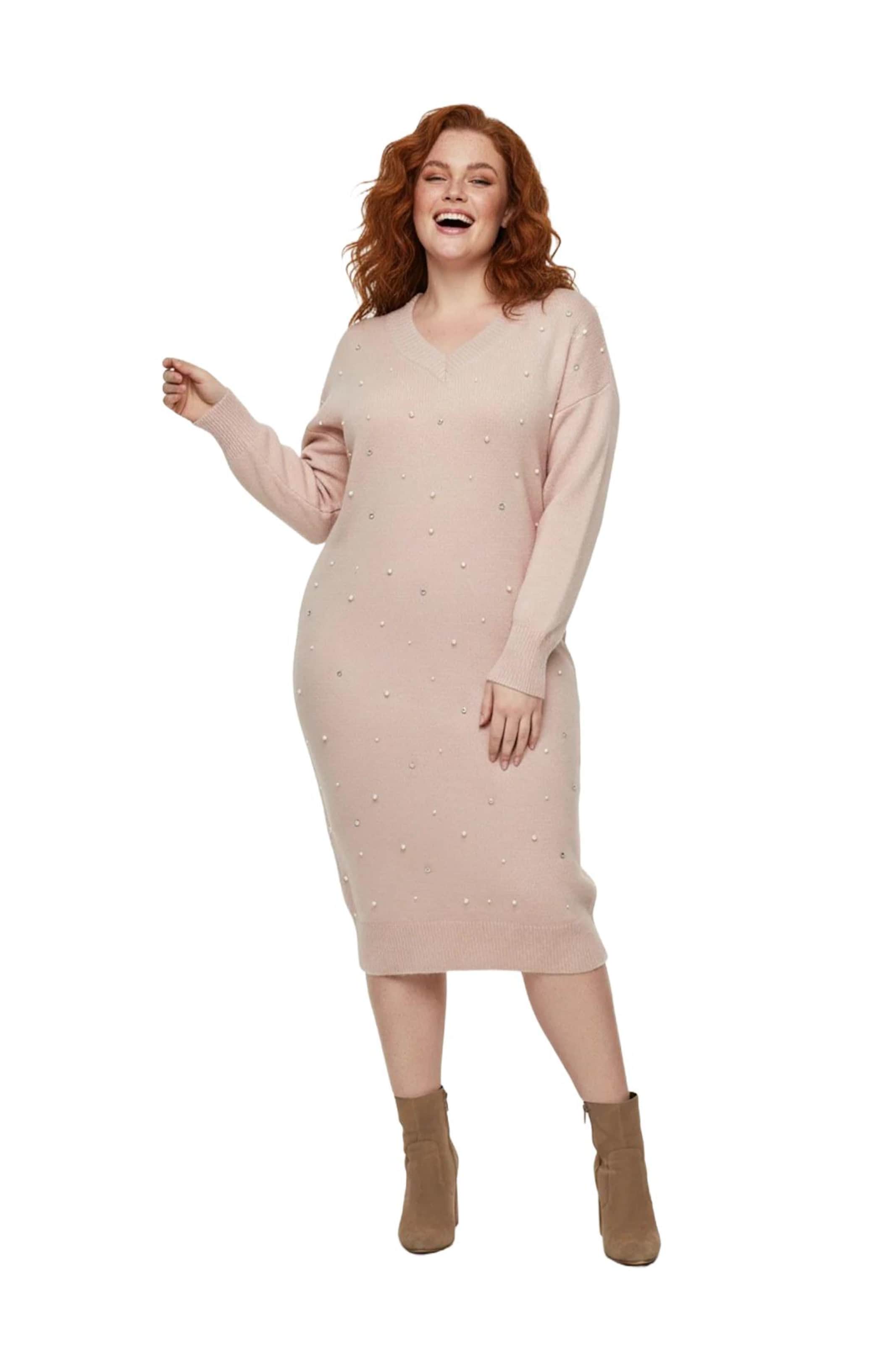 Robe Shape Of You en rose