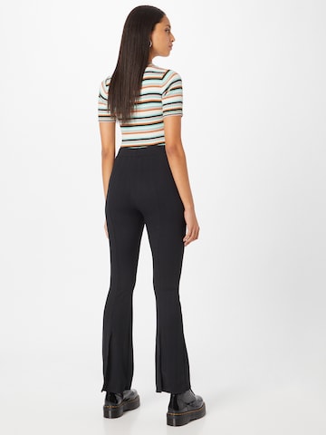 évasé Pantalon River Island en noir