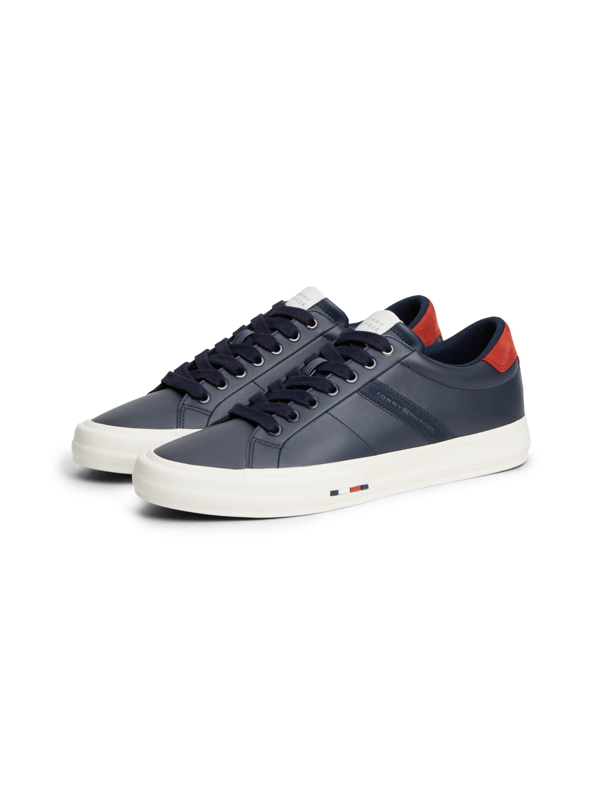 TOMMY HILFIGER Sneaker in Blau