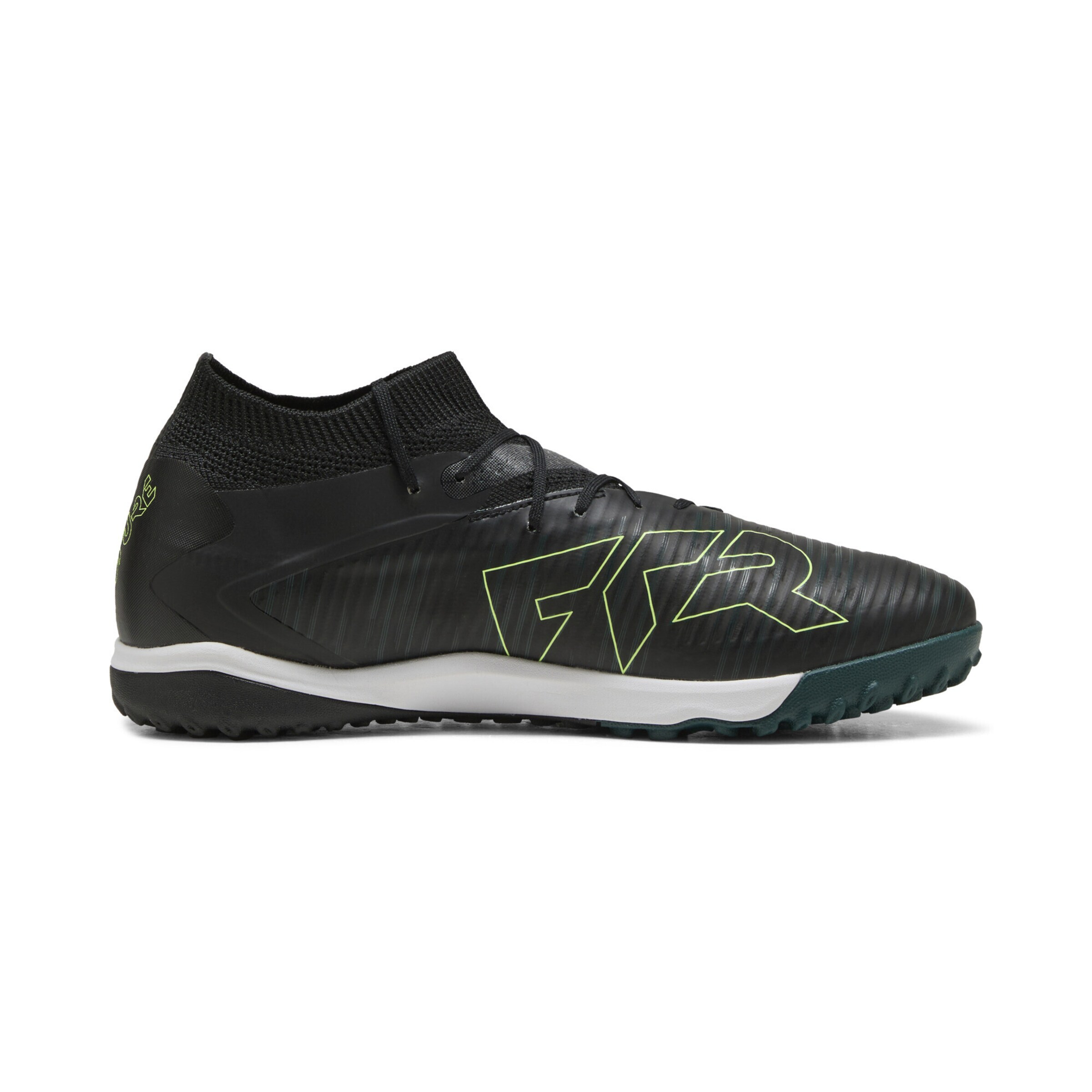 PUMA Soccer shoe 'Future 8 Pro' in Black