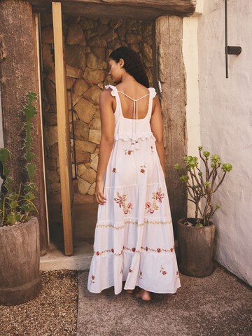 Next Strandkleid in Weiß