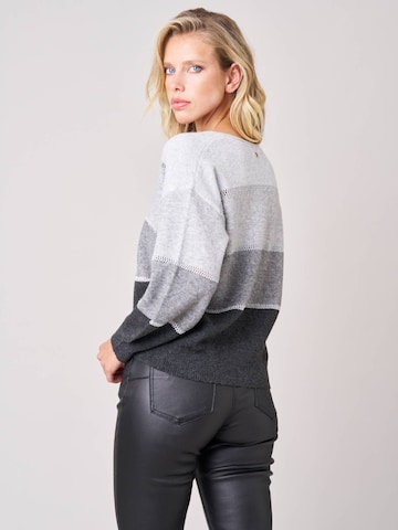 Deeluxe Sweater in Grey