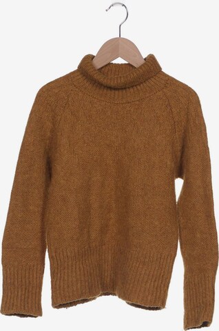 hessnatur Sweater & Cardigan in XS in Orange: front