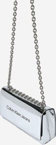 Calvin Klein Jeans - Bolso de hombro en plata