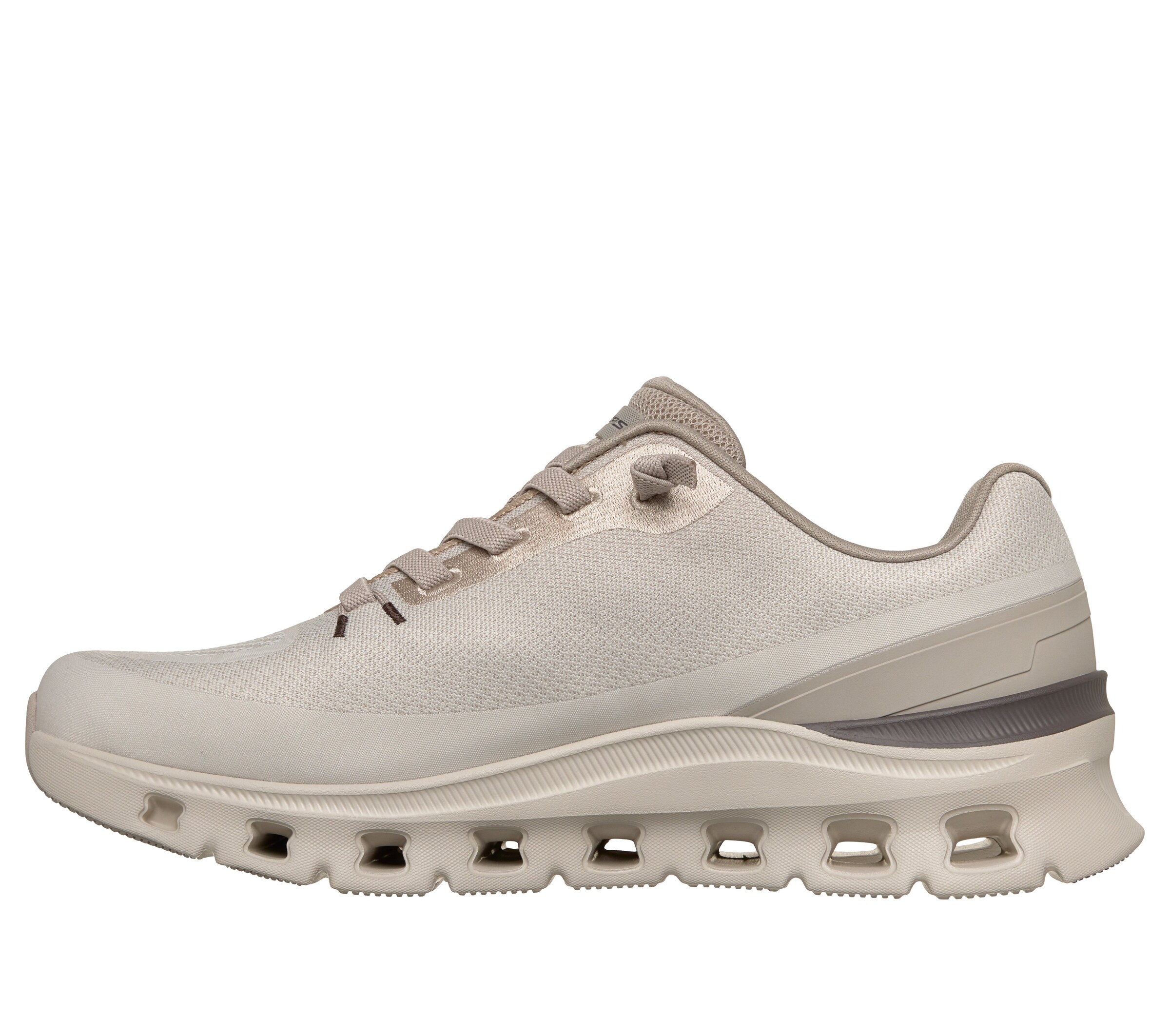 SKECHERS Slip On in Beige
