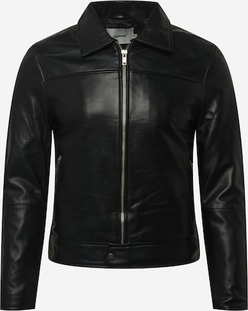 Deadwood Between-Season Jacket in Black: front