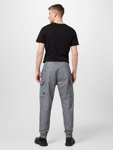 G-Star RAW Дънки Tapered Leg Карго панталон 'Combat' в сиво