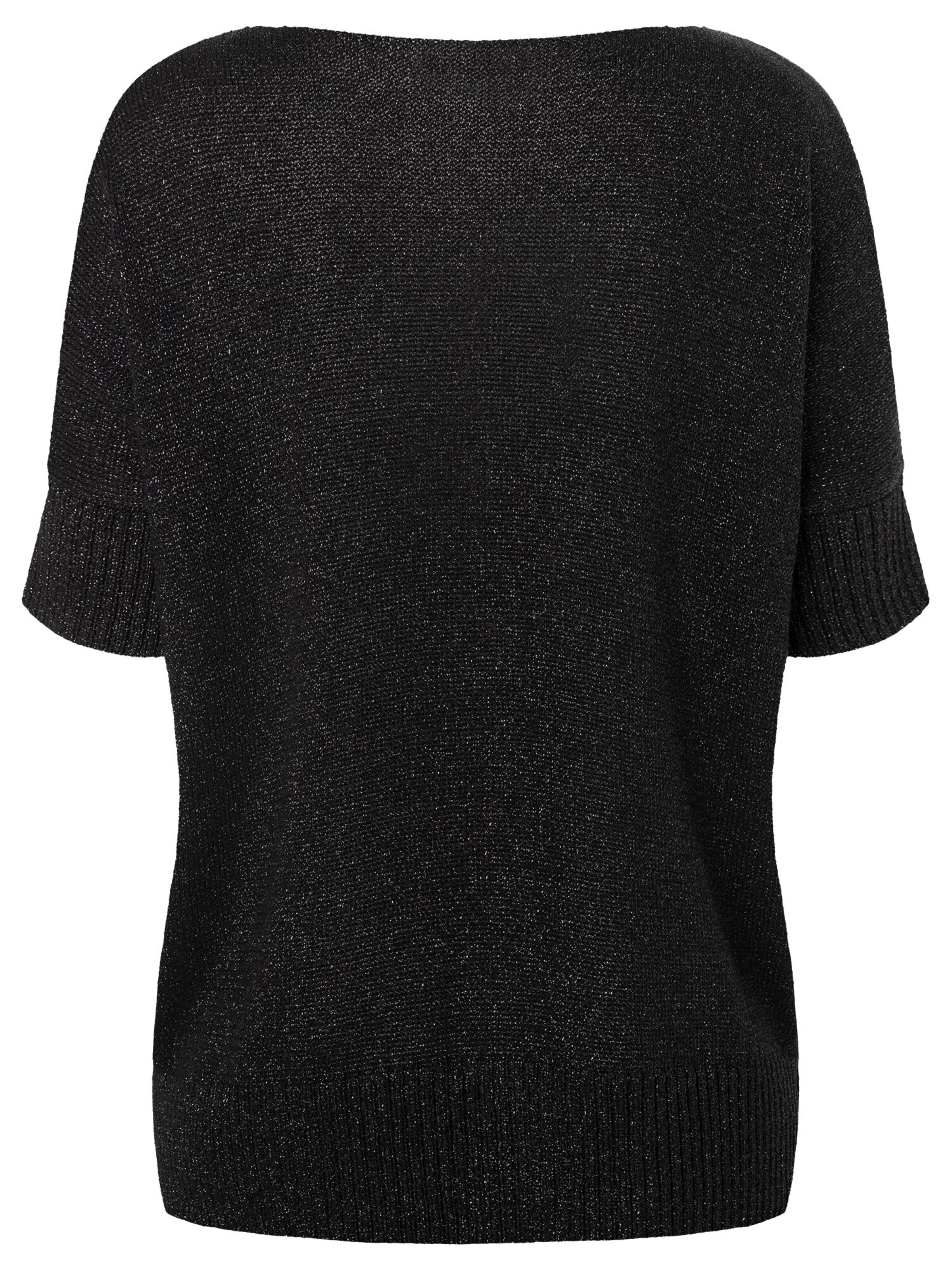 MORE & MORE Пуловер в черно