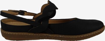 EL NATURALISTA Ballet Flats with Strap in Black