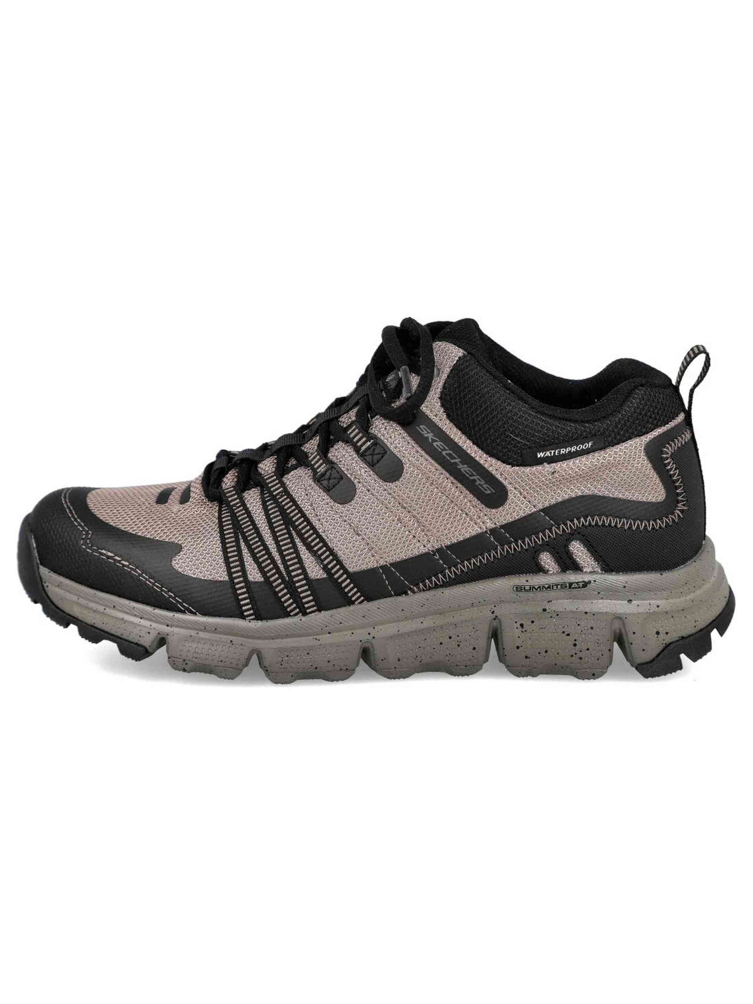 Scarpa sportiva di SKECHERS in marrone