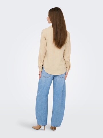 Chemisier 'ONLTHYRA' ONLY en beige