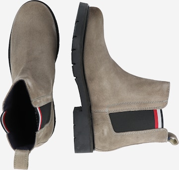 TOMMY HILFIGER Chelsea Boots in Grey