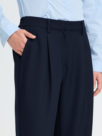 Wide Leg Pantalon à plis 'IHFAVA' ICHI en bleu