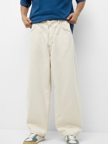 Pull&Bear Wide leg Jeans in Beige: voorkant