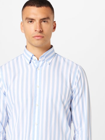 Coupe regular Chemise Tommy Hilfiger Tailored en bleu